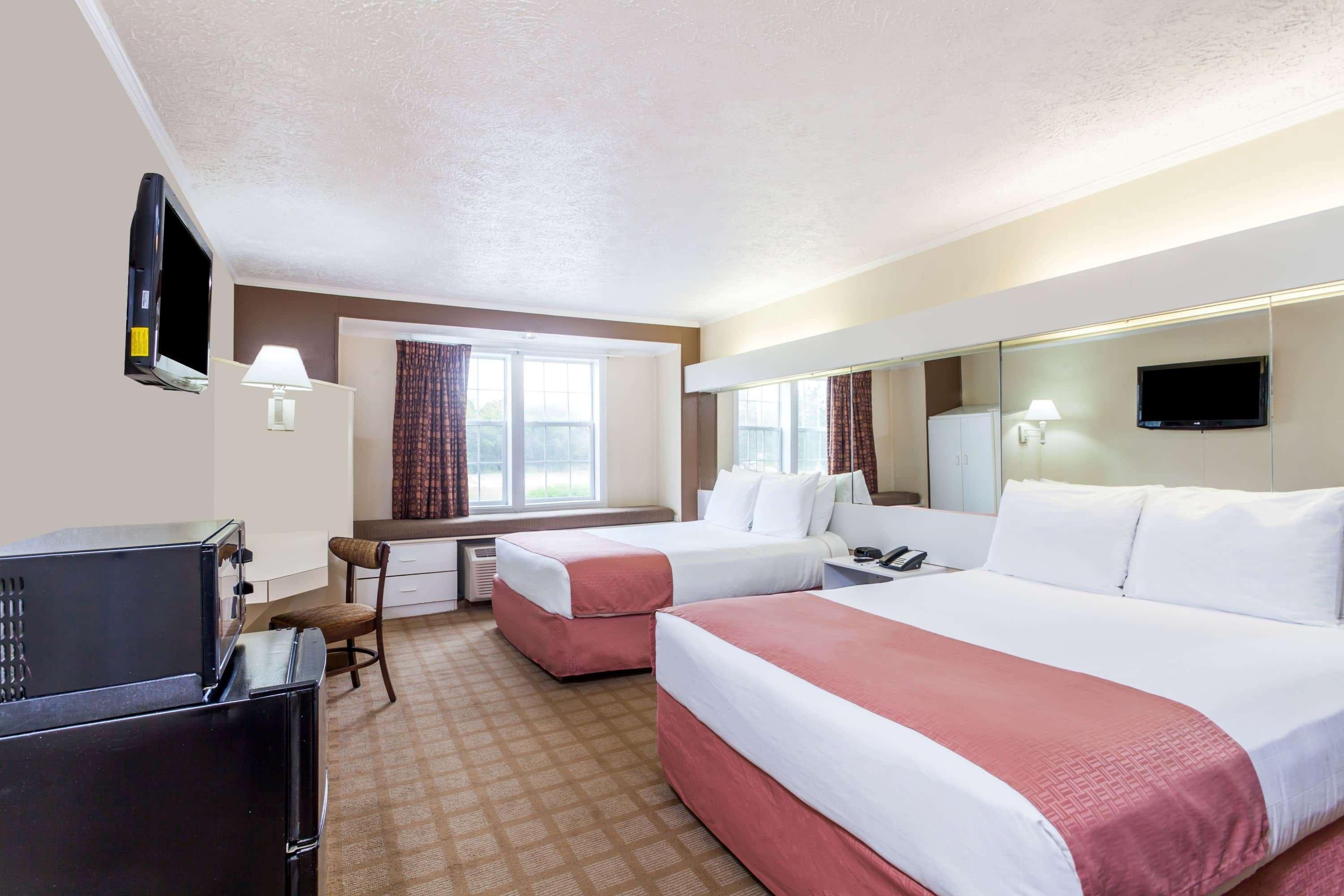 Microtel Inn By Wyndham Wilson Buitenkant foto